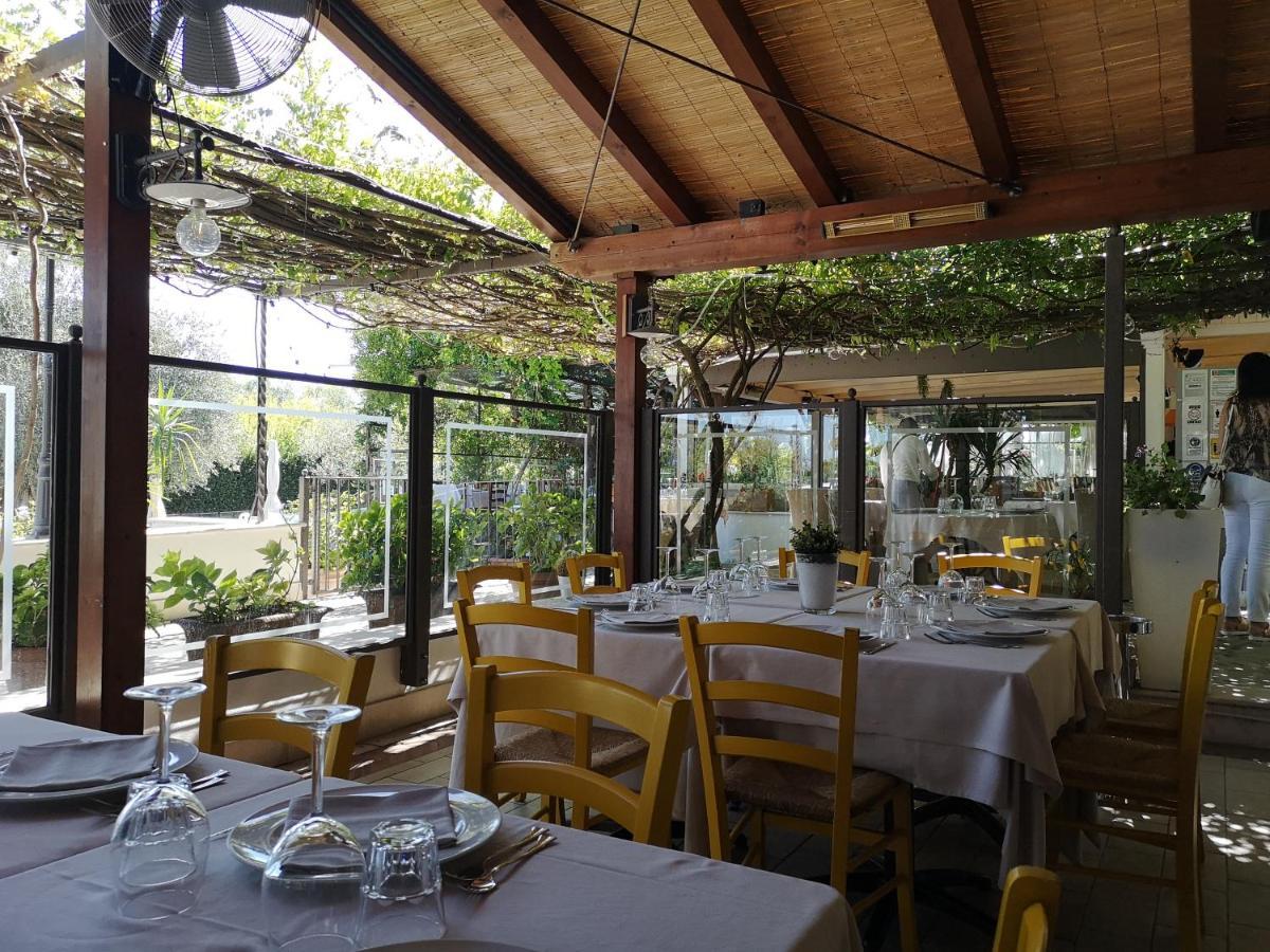 La Puraza Comfort Rooms Rimini Exterior foto